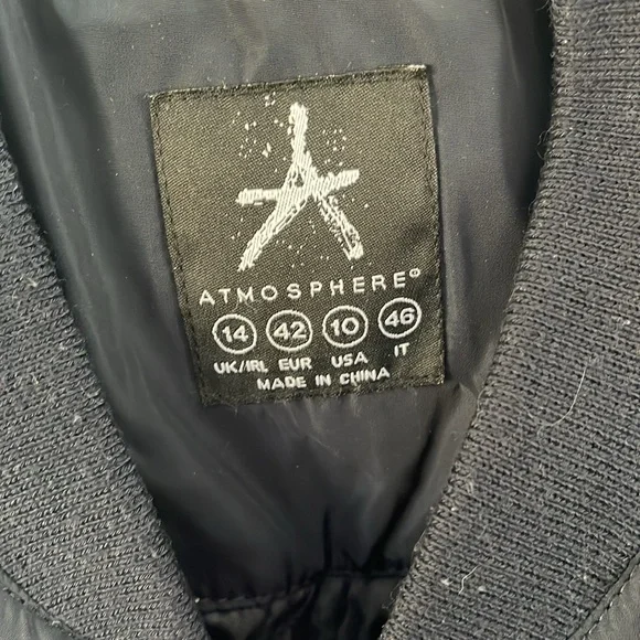 Atmosphere jacket very good condition. Navy blue size 10. - Picture 3 of 4